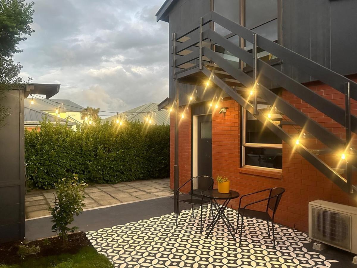 2 Bed Beckenham Beauty - Pet Friendly Villa Christchurch Exteriör bild