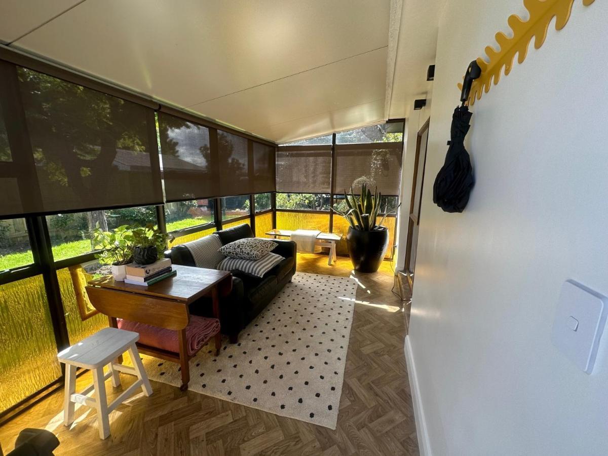 2 Bed Beckenham Beauty - Pet Friendly Villa Christchurch Exteriör bild